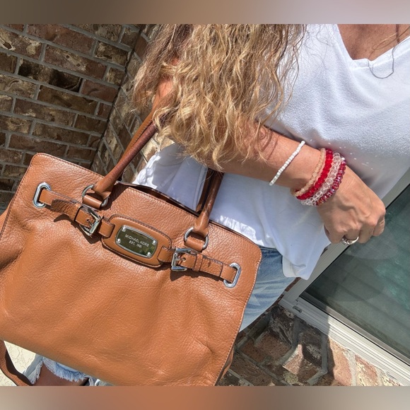 Michael Kors purse - Picture 2 of 8